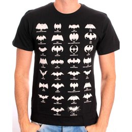 Офіційна футболка DC: Бетмен — еволюція символів
